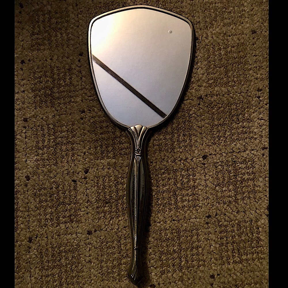 Beautiful Vintage Floral Handheld Mirror! 1950s - 1960s - Picture 2 of 6